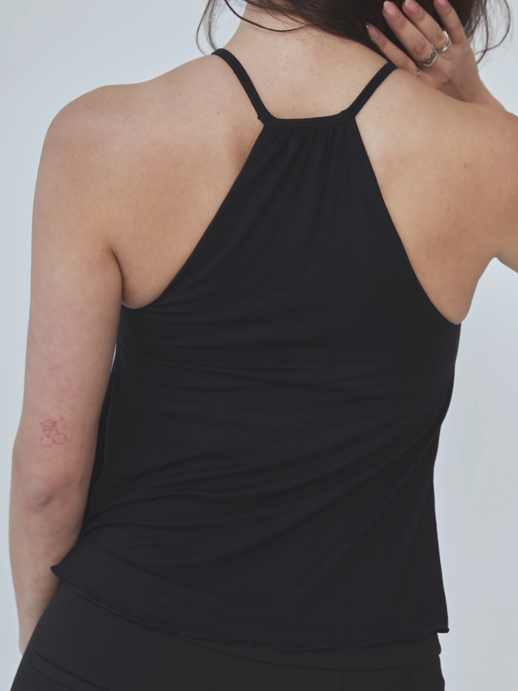 Flowy High Neck - Image 9